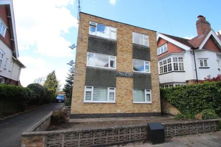 1 bedroom Property to let in Stoneygate Avenue, Stoneygate, Leicester