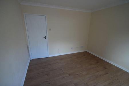 1 bedroom Property to let in Stoneygate Avenue, Stoneygate, Leicester