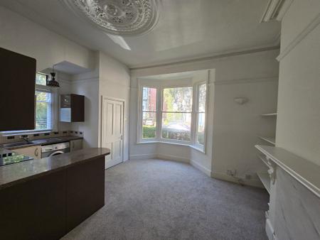 1 bedroom Property to let in Alexandra Road, Leicester