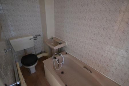 1 bedroom Property to let in Fosse Road South, Leicester