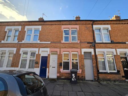 3 bedroom Property to let in Edward Road, Leicester