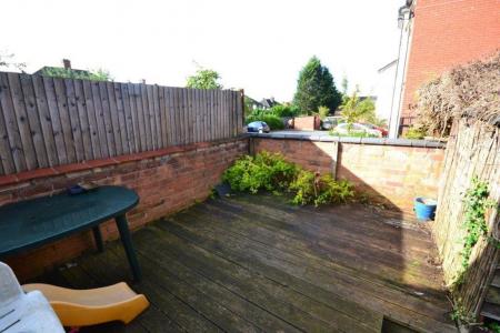 5 bedroom Property to let in Landseer Road, Leicester