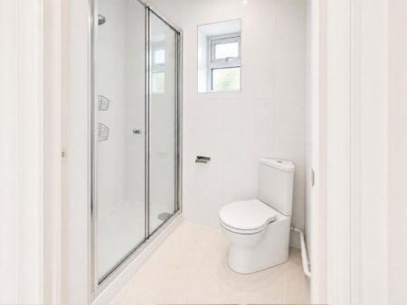 4 bedroom Property to let in Hartopp Road