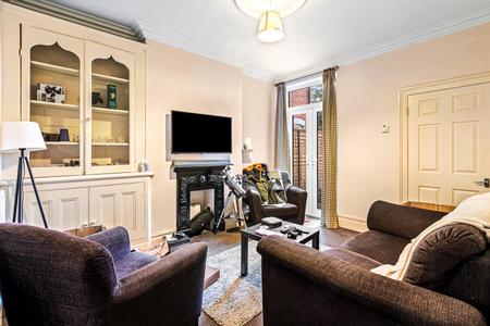 3 bedroom Terraced House for sale in Stuart Street, Leicester