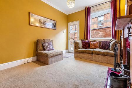 1 bedroom End of terrace house for sale in Egerton Houses, South Knighton Road, South Knighton