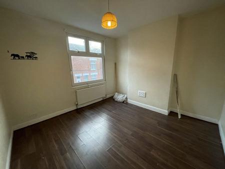 3 bedroom Property to let in Vaughan Street, Leicester