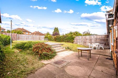 3 bedroom Semi-detached bungalow for sale in Asquith Boulevard, Leicester