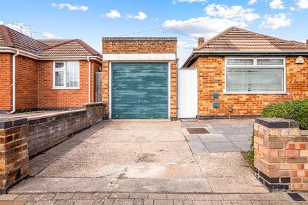 3 bedroom Semi-detached bungalow for sale in Asquith Boulevard, Leicester