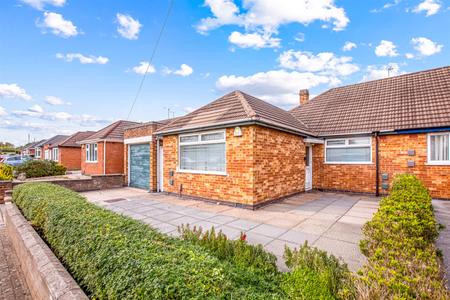 3 bedroom Semi-detached bungalow for sale in Asquith Boulevard, Leicester