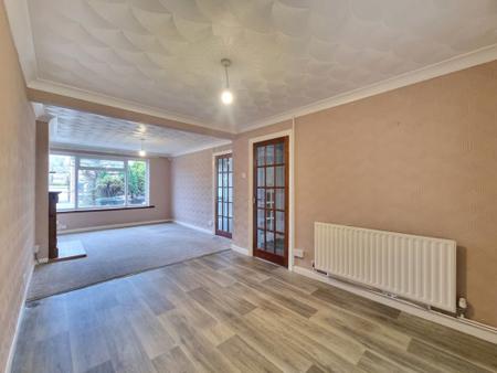 3 bedroom Property to let in Fairway, Keyworth, Nottinghamshire