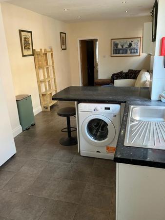 5 bedroom Property to let in Lorne Road, Leicester