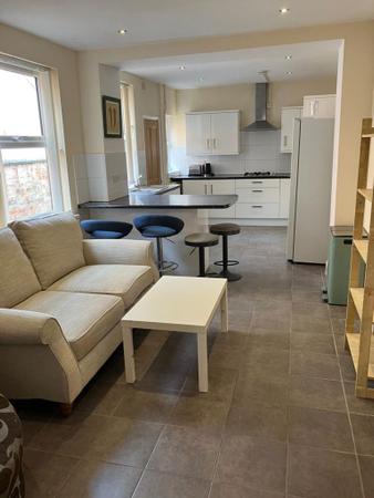 5 bedroom Property to let in Lorne Road, Leicester