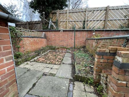 3 bedroom Property to let in Montague Road, Leicester
