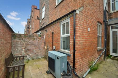 4 bedroom Terraced House for sale in Seedley Park Rd, Salford, M6