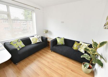 3 bedroom Flat to let in 78 Daisy Bank Road, Victoria Park, Manchester, M14