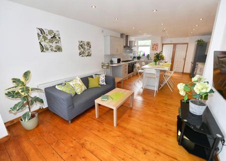 7 bedroom Terraced House to let in Brailsford Road, Fallowfield, Manchester, M14