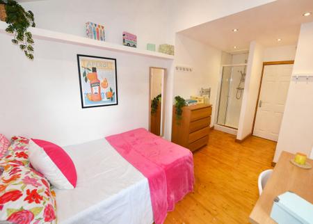 7 bedroom Terraced House to let in Brailsford Road, Fallowfield, Manchester, M14