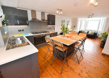 Moseley Road, Fallowfield, Manchester, M14