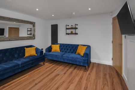 6 bedroom Terraced House to let in Bankfield Avenue, Victoria Park, Manchester, M13