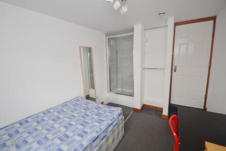 7 bedroom Terraced House to let in Brailsford Road, Fallowfield, Manchester, M14