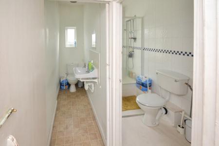 7 bedroom End of terrace house to let in Landcross Road, Fallowfield, Manchester, M14