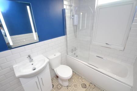 6 bedroom Terraced House to let in Filey Road, Fallowfield, Manchester, M14