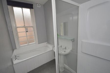 6 bedroom Terraced House to let in Scarsdale Road, Victoria Park, Manchester, M14