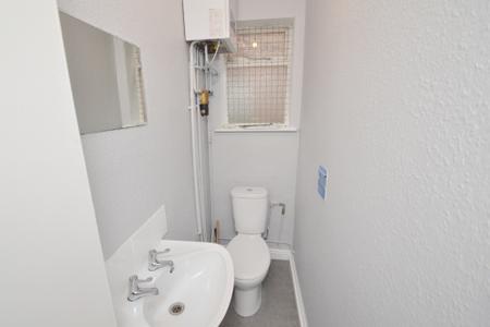 4 bedroom Terraced House to let in Kedleston Avenue, Manchester, M14