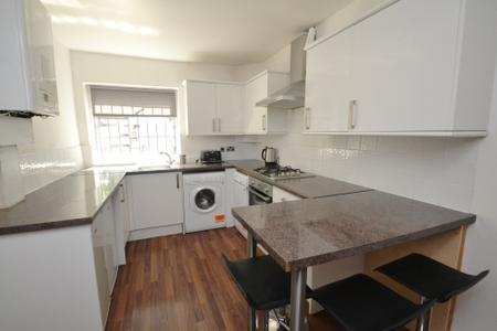 4 bedroom Terraced House to let in Whitby Road, Fallowfield, Manchester, M14