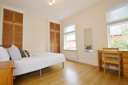 Albion Road, Fallowfield, Manchester, M14