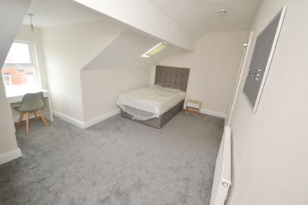 7 bedroom Terraced House to let in Granville Road, Fallowfield, Manchester, M14