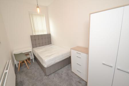 7 bedroom Terraced House to let in Granville Road, Fallowfield, Manchester, M14