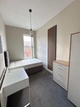 7 bedroom Terraced House to let in Granville Road, Fallowfield, Manchester, M14
