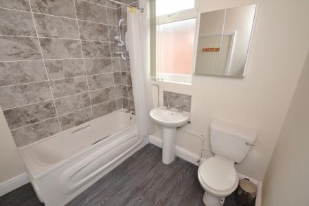7 bedroom Terraced House to let in Granville Road, Fallowfield, Manchester, M14