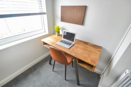3 bedroom Terraced House to let in Brailsford Road, Fallowfield, Manchester, M14