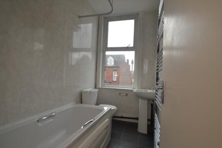 6 bedroom Terraced House to let in Latchmere Road, Fallowfield, Manchester, M14