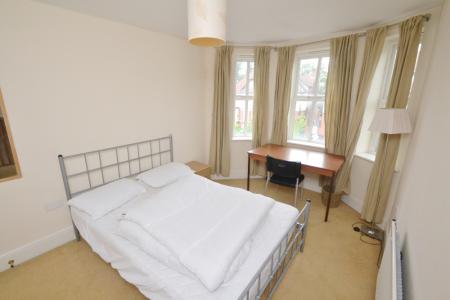 4 bedroom Semi-detached house to let in Denison Road, Manchester, M14