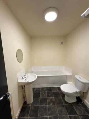 7 bedroom Semi-detached house to let in Mauldeth Road, Withington, Manchester, M14