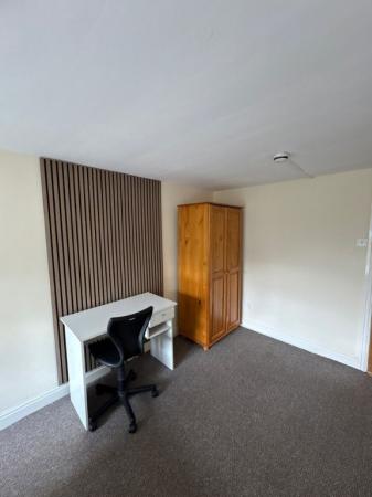 7 bedroom Semi-detached house to let in Mauldeth Road, Withington, Manchester, M14