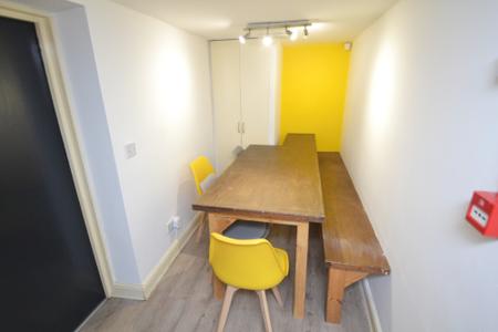 10 bedroom Semi-detached house to let in Amherst Road, Fallowfield, Manchester, M14