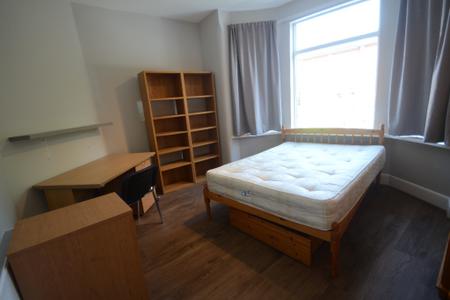 4 bedroom Terraced House to let in Carill Drive, Fallowfield, Manchester, M14