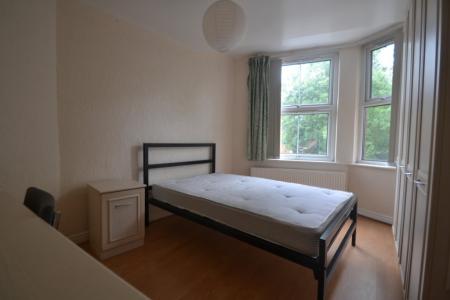 4 bedroom Terraced House to let in Carill Drive, Fallowfield, Manchester, M14