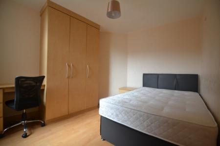 4 bedroom Terraced House to let in Carill Drive, Fallowfield, Manchester, M14
