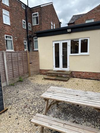 6 bedroom Semi-detached house to let in Nuneham Avenue, Withington, Manchester, M20