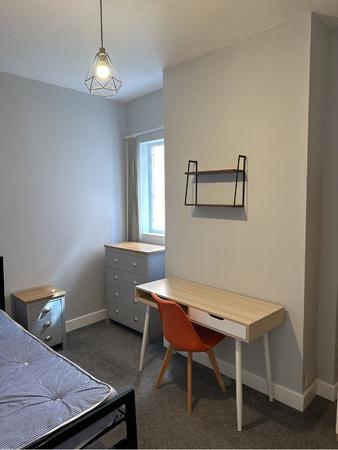 6 bedroom Semi-detached house to let in Nuneham Avenue, Withington, Manchester, M20