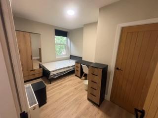6 bedroom End of terrace house to let in Lausanne Road, Withington, Manchester, M20