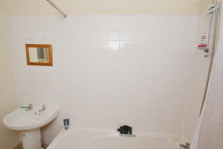 7 bedroom Terraced House to let in Wellington Road, Withington, Manchester, M20