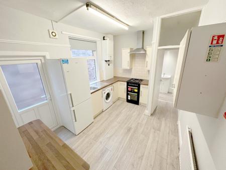 4 bedroom Terraced House to let in Furness Road, Fallowfield, Manchester, M14