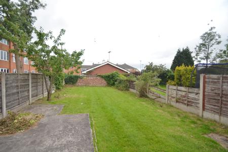 4 bedroom Detached house to let in Brocklebank Road, Fallowfield, Manchester, M14