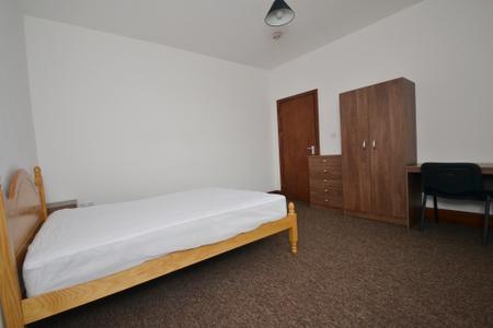 4 bedroom Detached house to let in Brocklebank Road, Fallowfield, Manchester, M14